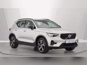 Volvo - XC40