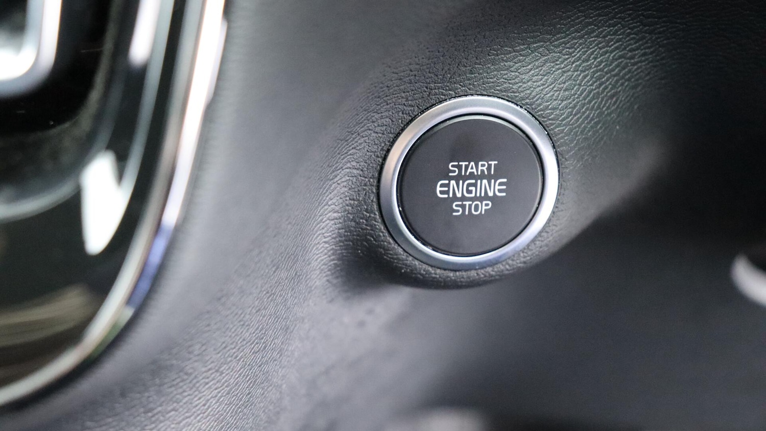 Used Volvo XC40 2023 for sale - 76001391: Photo 27