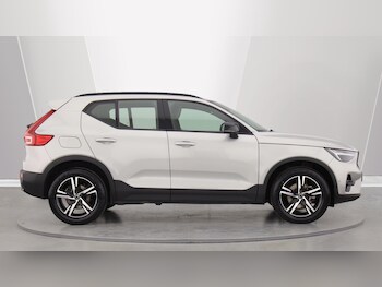 Used Volvo XC40 2023 for sale - 76001391: Photo 3