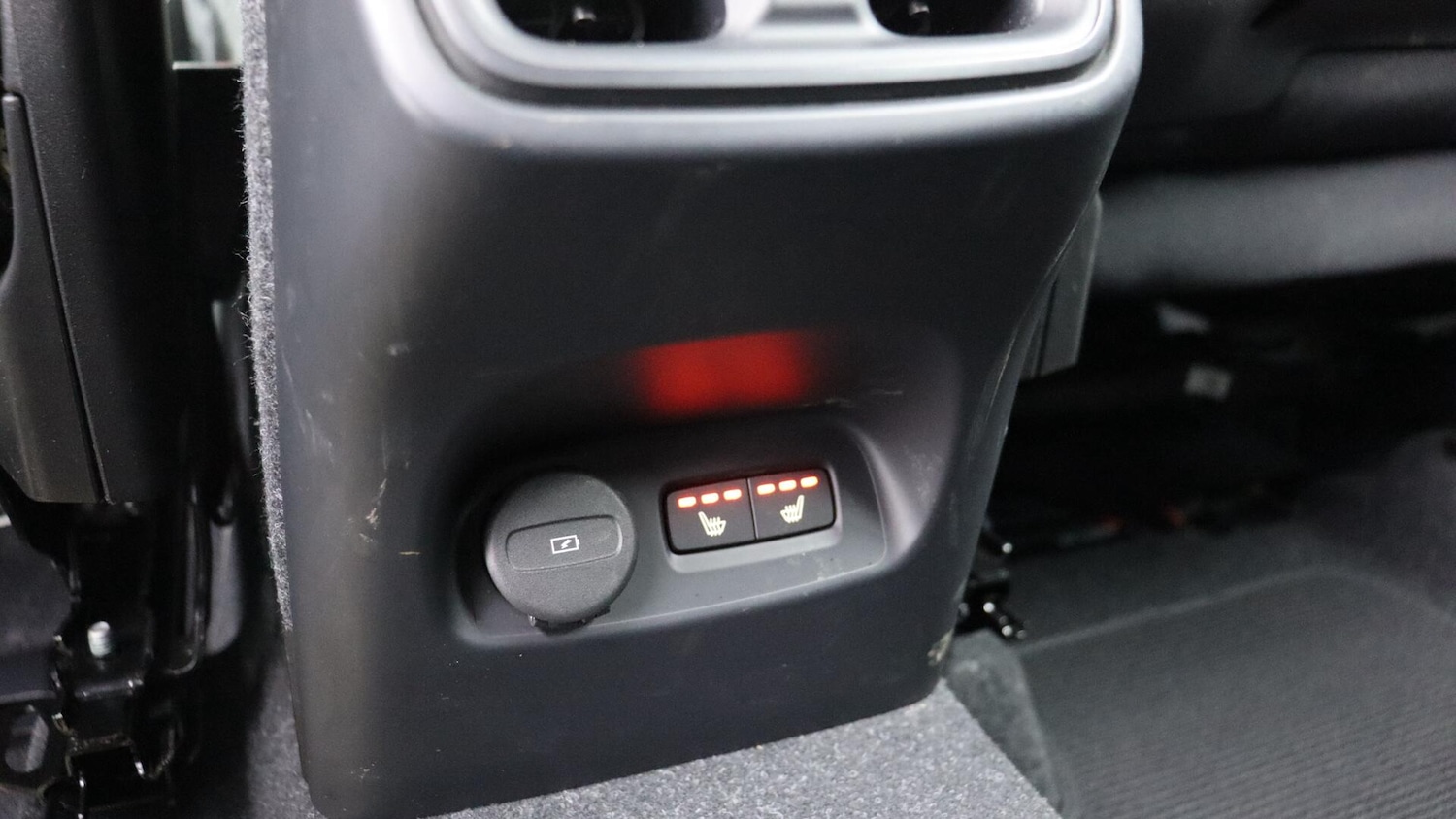 Used Volvo XC40 2023 for sale - 76001391: Photo 45
