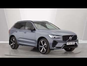2024 (24) - B5 (P) AWD Ultimate Dark (Sunroof, Pilot Assist, BLIS, Leather) 5-Door