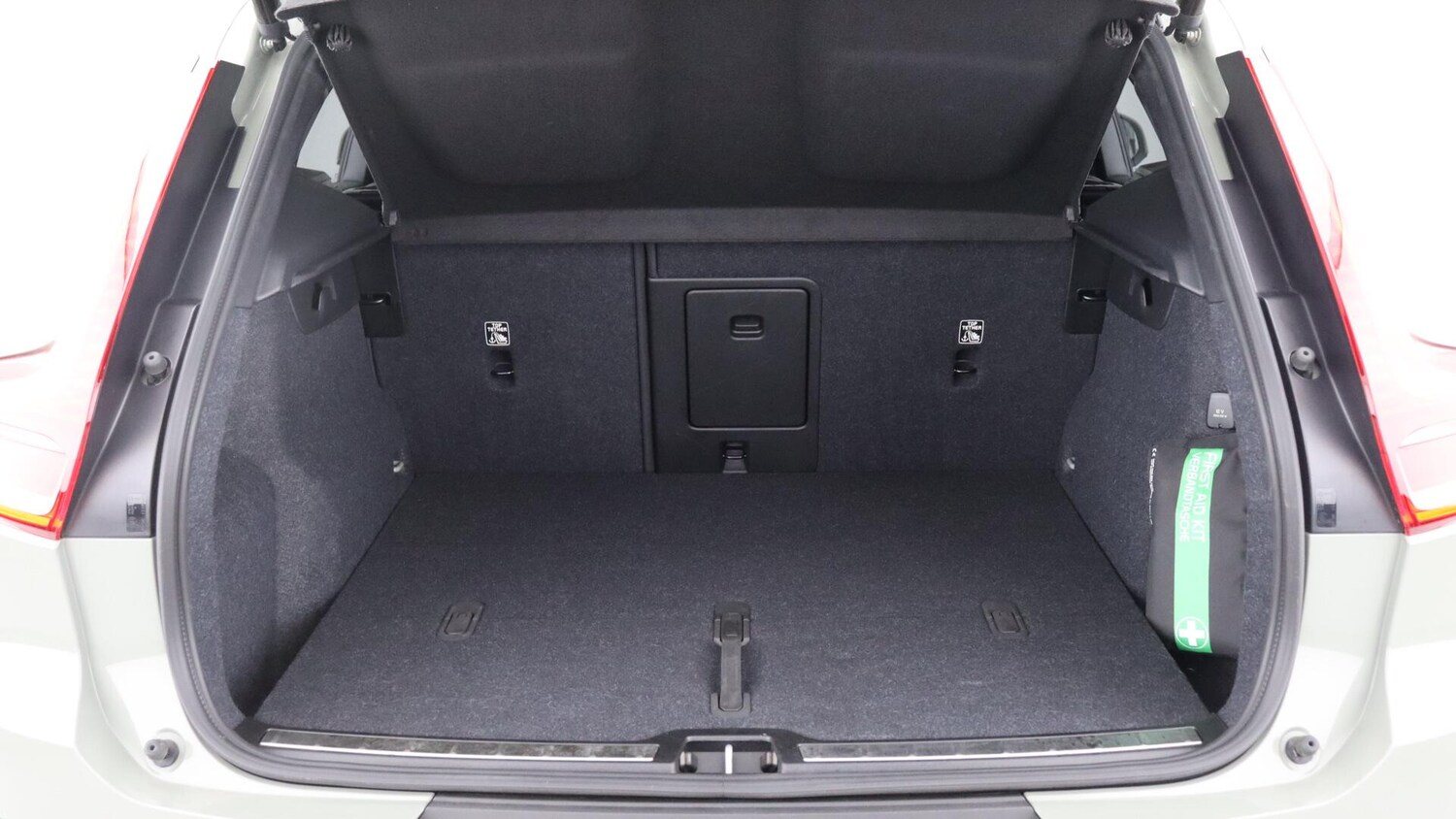Used Volvo XC40 2025 for sale - 76013325: Photo 13