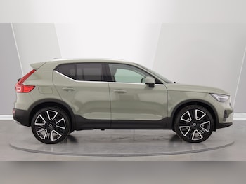 Used Volvo XC40 2025 for sale - 76013325: Photo