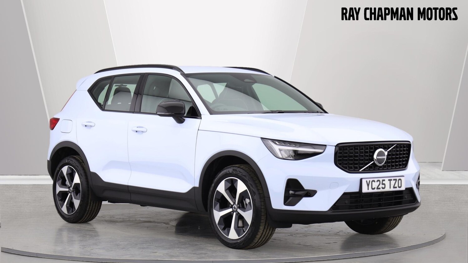 Used Volvo XC40 2025 for sale - 76085454: Photo 1