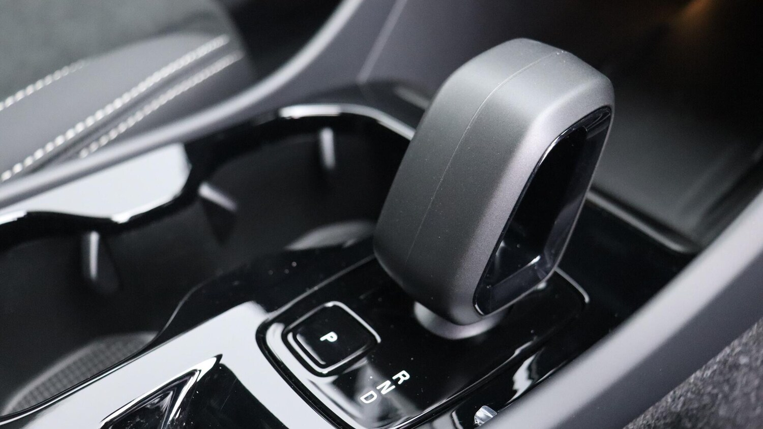 Used Volvo XC40 2025 for sale - 76085454: Photo 14
