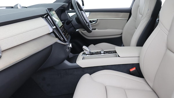 Used Volvo XC90 2025 for sale - 76284258: Photo 44
