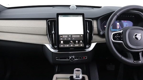 Used Volvo XC90 2025 for sale - 76284258: Photo 5