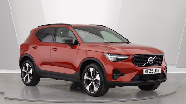 Used Volvo XC40 2025 for sale - 75780744: Photo 1