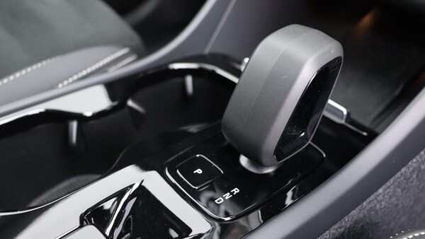 Used Volvo XC40 2025 for sale - 75780744: Photo 25