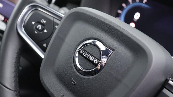 Used Volvo XC40 2025 for sale - 75780744: Photo 43