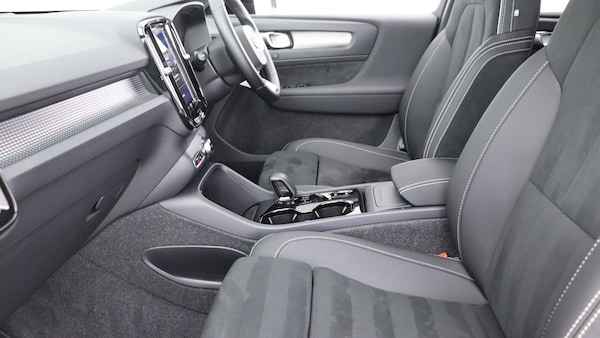 Used Volvo XC40 2025 for sale - 75780744: Photo 51