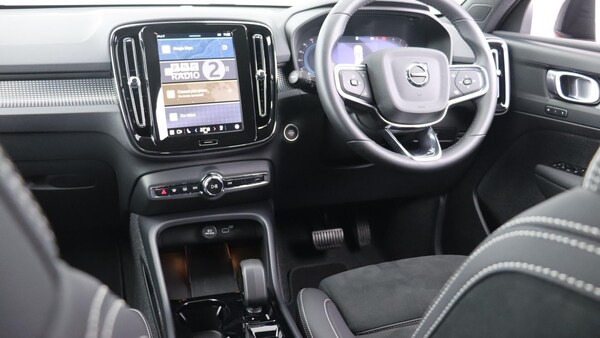 Used Volvo XC40 2025 for sale - 75780744: Photo 52