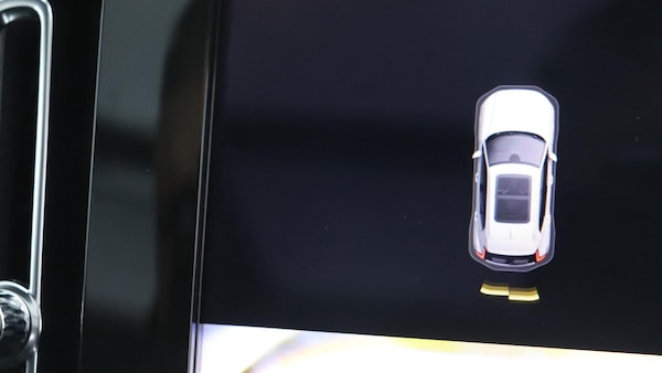 Used Volvo XC40 2025 for sale - 75780744: Photo 55
