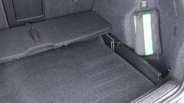 Used Volvo XC40 2025 for sale - 75768631: Photo 38