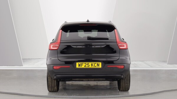 Used Volvo XC40 2025 for sale - 75768631: Photo 7