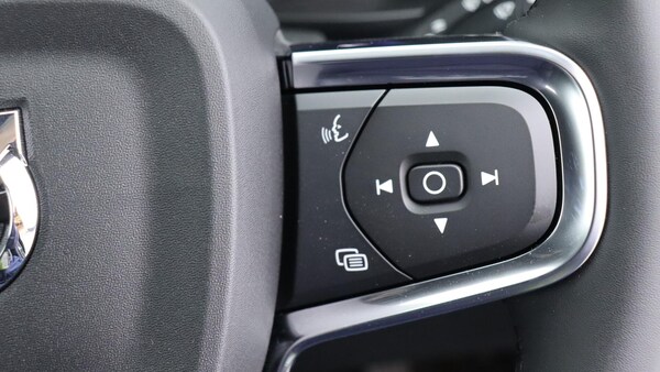 Used Volvo XC40 2025 for sale - 75809267: Photo 22