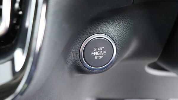 Used Volvo XC40 2025 for sale - 75809267: Photo 27