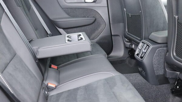 Used Volvo XC40 2025 for sale - 75809267: Photo 33