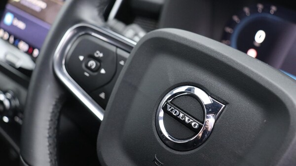 Used Volvo XC40 2025 for sale - 75809267: Photo 52