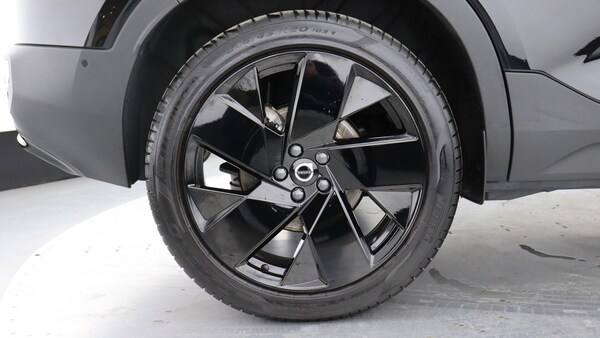 Used Volvo XC40 2025 for sale - 75809267: Photo 9