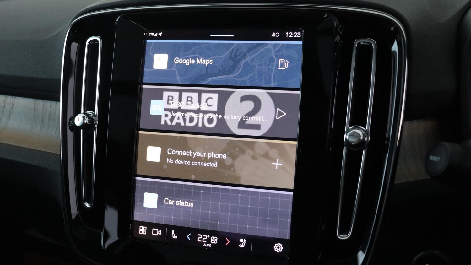 Used Volvo XC40 2025 for sale - 76060779: Photo 17