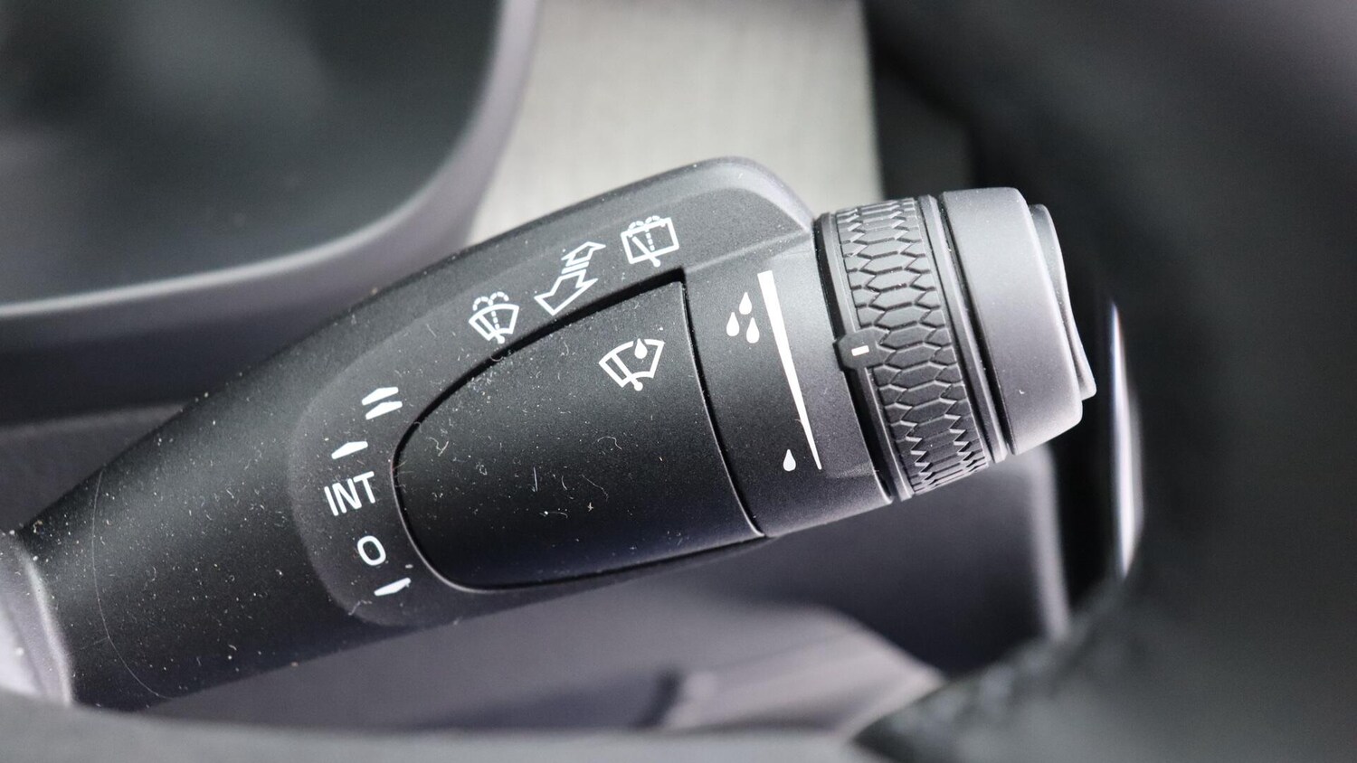 Used Volvo XC40 2025 for sale - 76060779: Photo 23