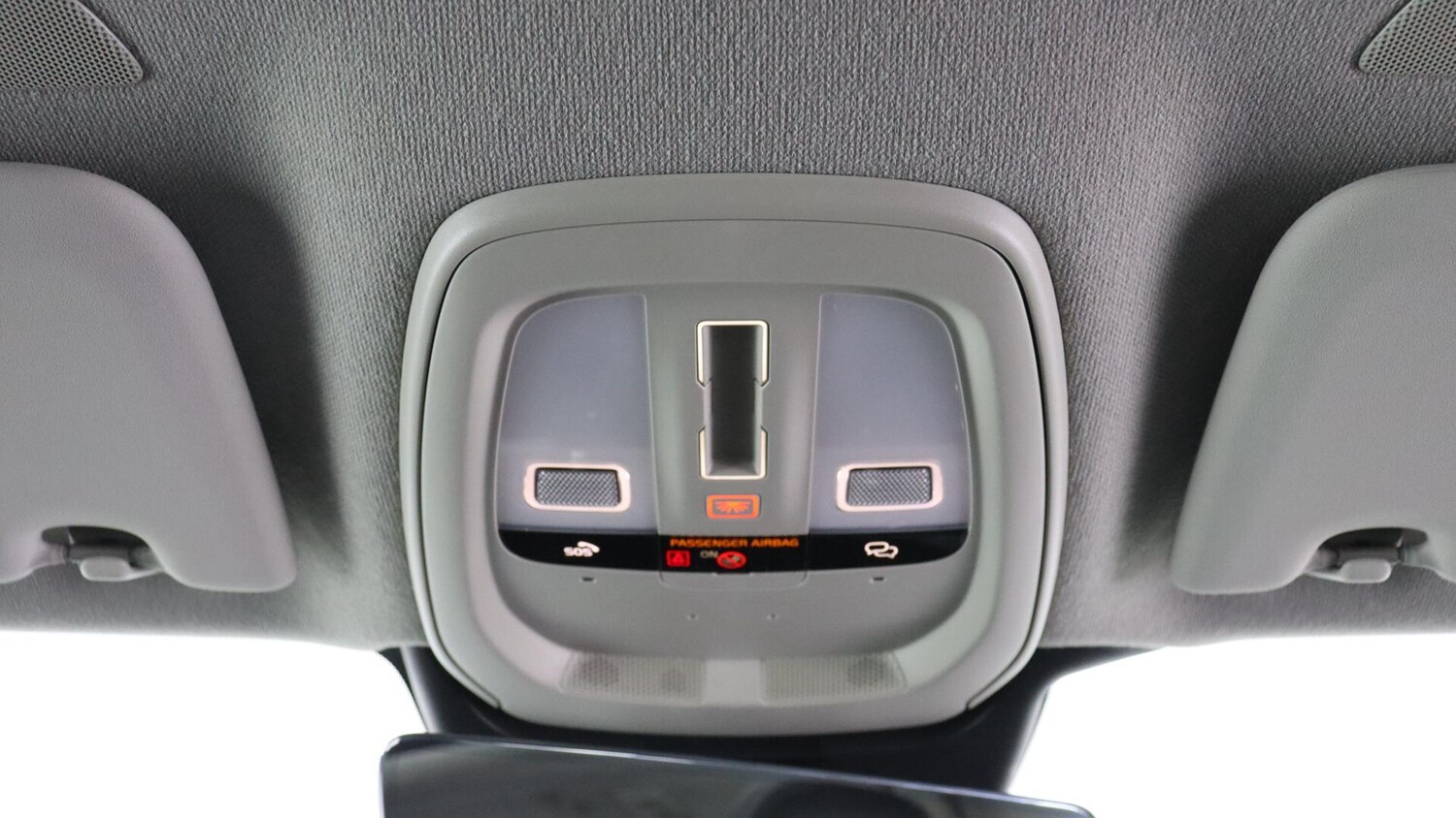 Used Volvo XC40 2025 for sale - 76060779: Photo 28