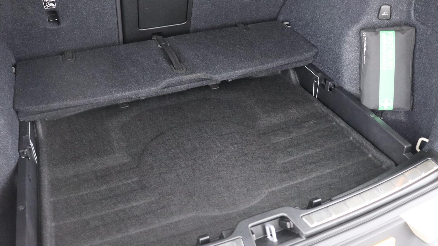 Used Volvo XC40 2025 for sale - 76060779: Photo 38