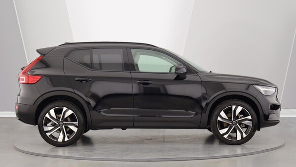 Used Volvo XC40 2025 for sale - 75809750: Photo 3
