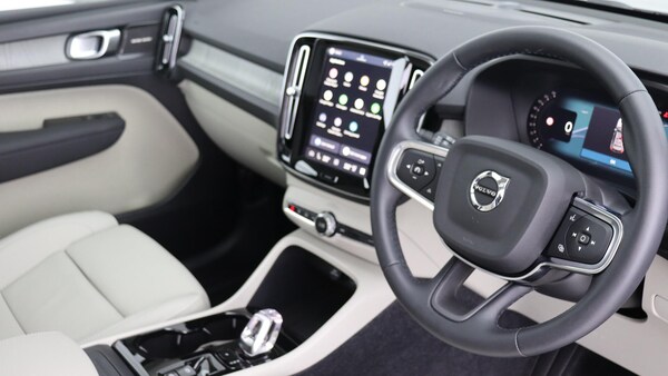 Used Volvo XC40 2025 for sale - 75809750: Photo 4