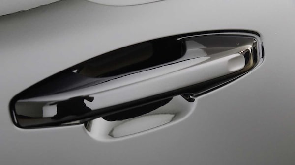 Used Volvo XC40 2025 for sale - 75809750: Photo 55
