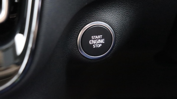 Used Volvo XC40 2025 for sale - 76282867: Photo 27
