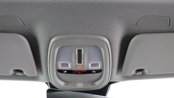 Used Volvo XC40 2025 for sale - 76282867: Photo 28