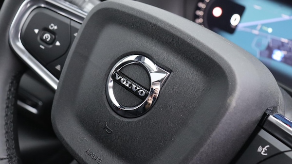 Used Volvo XC40 2025 for sale - 76282867: Photo 48
