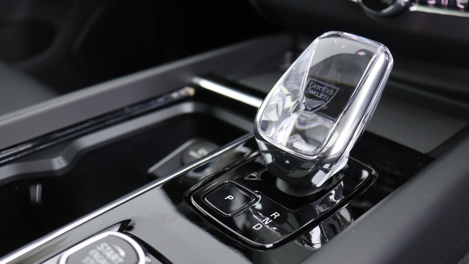 Used Volvo XC60 2025 for sale - 76326038: Photo 25