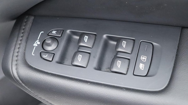 Used Volvo XC60 2022 for sale - 76270450: Photo 24