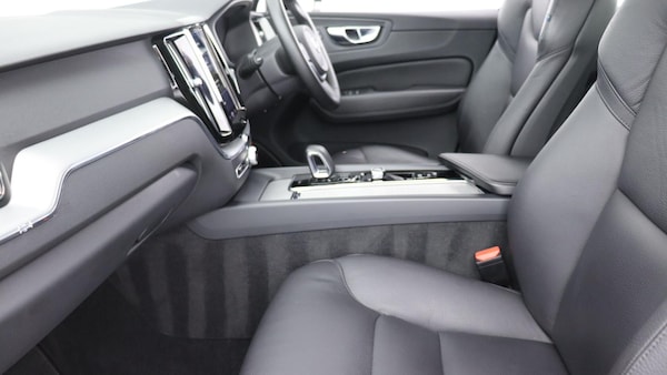 Used Volvo XC60 2022 for sale - 76270450: Photo 46