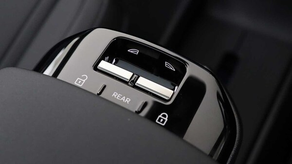 Used Volvo EX30 2025 for sale - 75658844: Photo 21