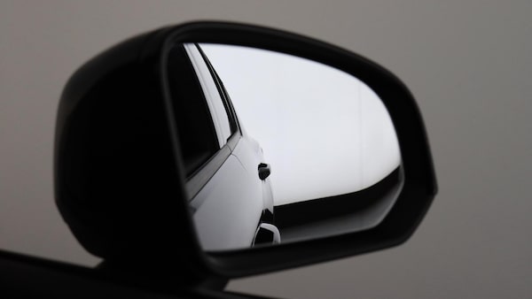 Used Volvo XC40 for sale - 76327134: Photo 32