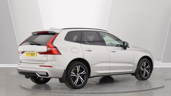 Used Volvo XC60 2021 for sale - 76270511: Photo 2