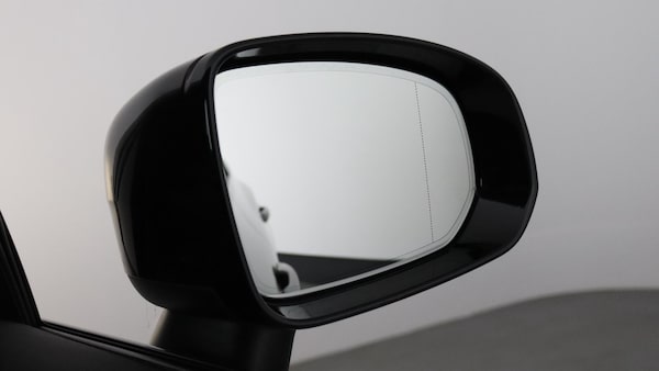 Used Volvo XC60 2021 for sale - 76270511: Photo 32