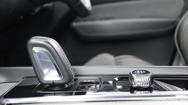 Used Volvo XC60 2021 for sale - 76270511: Photo 41