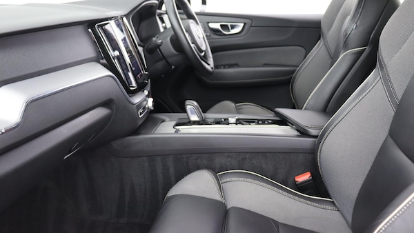 Used Volvo XC60 2021 for sale - 76270511: Photo 42