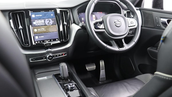 Used Volvo XC60 2021 for sale - 76270511: Photo 43