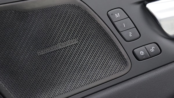 Used Volvo XC60 2021 for sale - 76270511: Photo 50