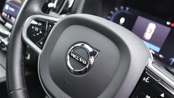 Used Volvo XC60 2021 for sale - 76270511: Photo 51