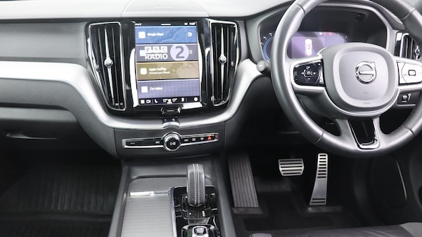 Used Volvo XC60 2021 for sale - 76270511: Photo 5