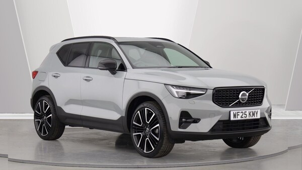 Used Volvo XC40 2025 for sale - 75781321: Photo 1