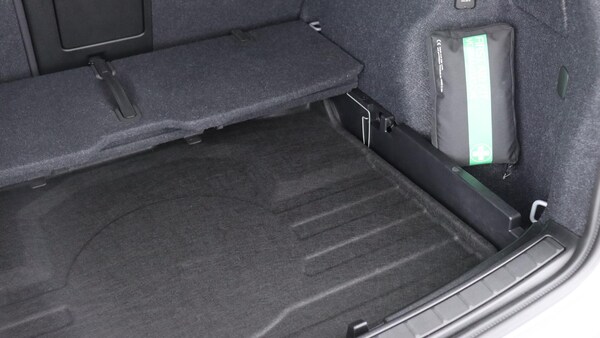 Used Volvo XC40 2025 for sale - 75781321: Photo 39