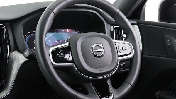 Used Volvo XC60 2022 for sale - 75647272: Photo 10